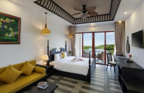 Отель Phong Nha Lake House Resort  Bố Trạch
